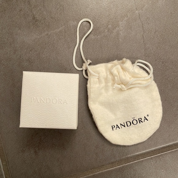 Authentic Pandora wishbone ring, size 50 - Picture 3 of 3